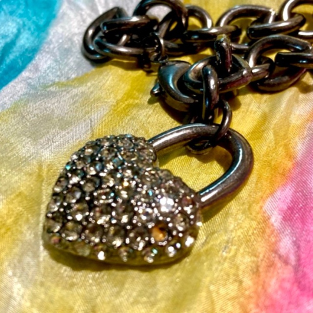Bebe Heart Padlock Bracelet  Rhinestones 7.5 Gunmetal